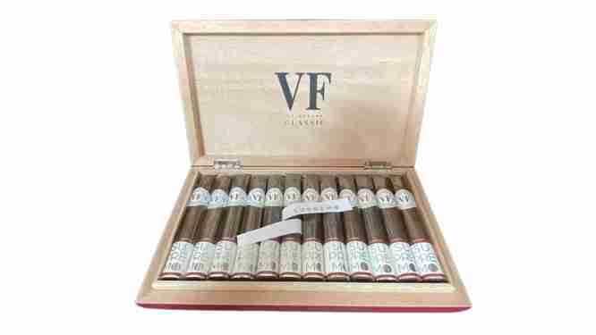 唯佳 超级 罗伯图 2024年经典限量版 56&times;137mm (12支/盒) <BR>VEGAFINA CLASSIC SUPREMO SUPER ROBUSTO<!---->